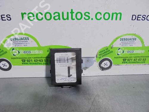 Used Comfort control module TOYOTA YARIS (_P9_) 1.4 D-4D (NLP90_, NLP90R) (90 hp) 2082008