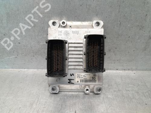 engine-control-unit-ecu-opel-corsa-c-x01-2000-2001-2002-2003-2004-2005-2006-2007-2008-2009-37421695 main image