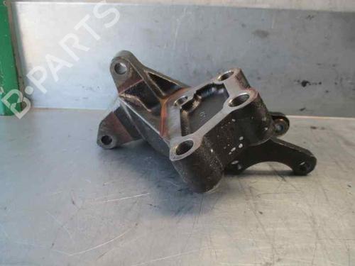 Engine mount TOYOTA AVENSIS Saloon (_T25_) 2.2 D-4D (ADT251_, ADT251R) | BP8763033M89 