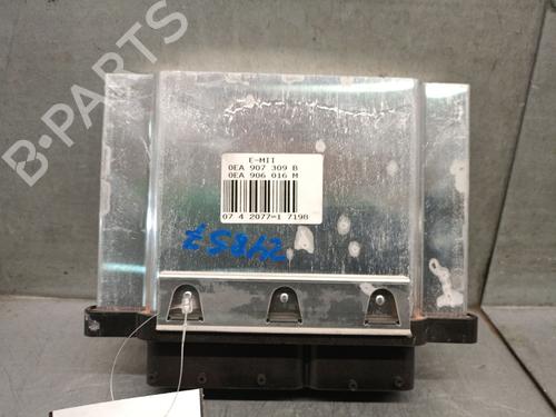 Used Engine control unit (ECU) Engine control unit (ECU) SEAT Mii (KF1, KE1) electric (83 hp) 33461080 33461080