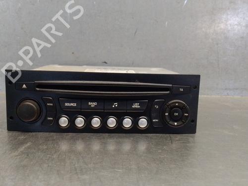 Used Radio CITROËN C3 II (SC_) 1.6 HDi 90 (90 hp) 30111480