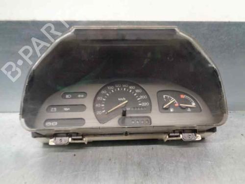 Used Instrument cluster FORD FIESTA III (GFJ) 1.1 (55 hp) 8228259