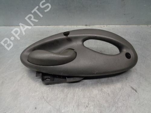 Used Front left interior door handle FIAT PUNTO (188_) 1.9 JTD 80 (188.237, .257, .337, .357) (80 hp) 8870142