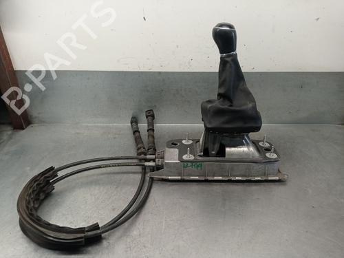 Used Gear lever VW TIGUAN (5N_) 2.0 TDI (110 hp) 26587962
