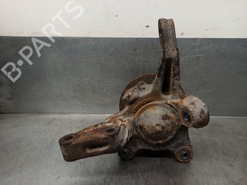 Used Right front steering knuckle NISSAN VANETTE CARGO Van (HC 23) 2.3 D (75 hp) 15189027