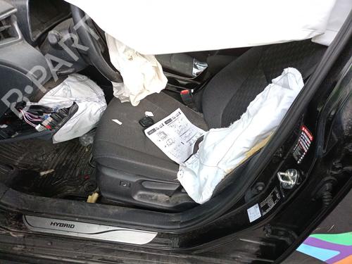 Handskerum TOYOTA COROLLA Saloon (_E21_) 1.8 VVTi Hybrid (ZWE211, MZEA12) | BP23426000C95 - Image 15
