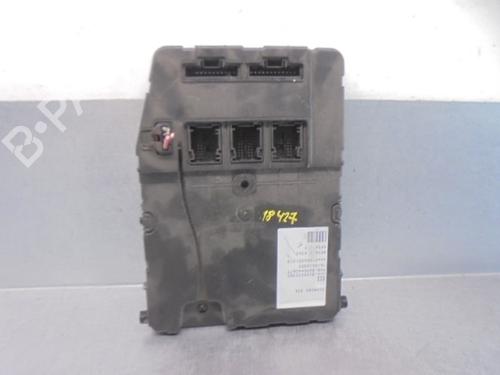 Sikringsdose RENAULT MEGANE II (BM0/1_, CM0/1_) 1.9 dCi (BM0G, CM0G) (120 hp) 14834032
