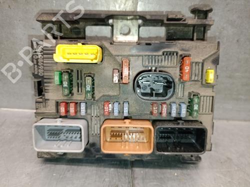 Used Fuse box Fuse box PEUGEOT 207 (WA_, WC_) 1.6 16V (109 hp) 39621717 39621717