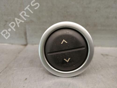 switch-land-rover-range-rover-iii-l322-2002-2003-2004-2005-2006-2007-2008-2009-2010-2011-2012-32404448 main image