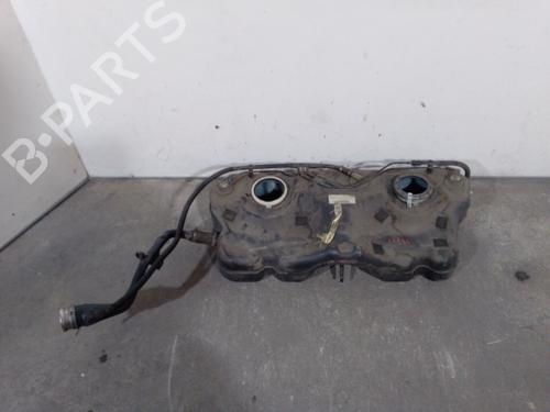 Używane Zbiornik paliwa MINI MINI (R56) Cooper S (174 hp) 30262343