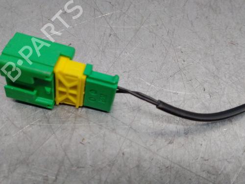 Seat buckle DACIA SANDERO II TCe 90 LPG (B8M1) | BP29074276I32 