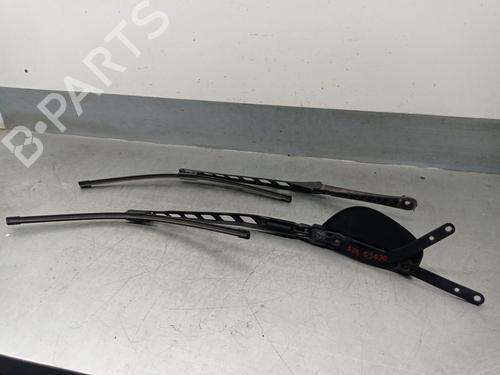 Front windshield wiper arm BMW 5 Touring (E61) 525 d | BP27370870C143 