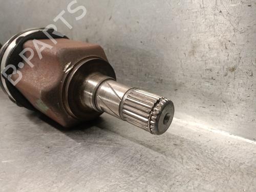 Left front driveshaft ALFA ROMEO GIULIETTA (940_) 1.6 JTDM (940FXD1A) | BP29823251M38