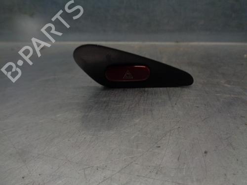 Used Warning switch PEUGEOT 406 (8B) 2.0 HDI 110 (109 hp) 8884944