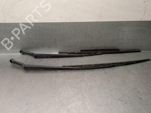 Used Front windshield wiper arm AUDI A4 B5 Avant (8D5) 1.9 TDI (110 hp) 30960439