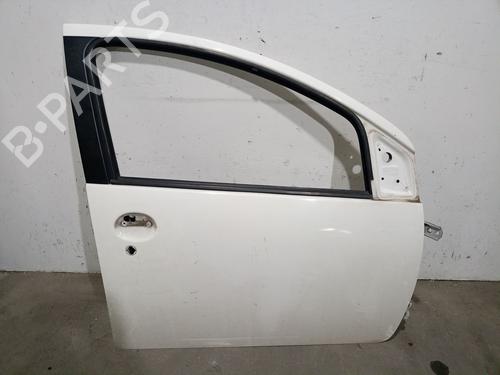 Used Right front door Right front door TOYOTA AYGO (_B1_) 1.0 (KGB10_, KGB10R) (68 hp) 33628931 33628931