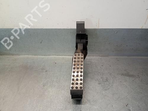 Used Pedal MERCEDES-BENZ C-CLASS (W203) C 180 Kompressor (203.046) (143 hp) 26170124