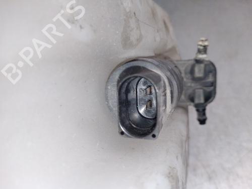 Windscreen washer tank SEAT LEON ST (5F8) 1.5 TGi | BP32262122C113 