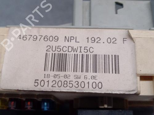 Fuse box FIAT STILO (192_)  | BP29490724E1 