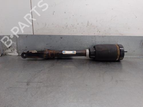 Used Left front shock absorber Left front shock absorber MERCEDES-BENZ M-CLASS (W164) ML 320 CDI 4-matic (164.122) (224 hp) 39747179 39747179