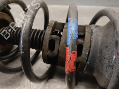 Right front shock absorber RENAULT SCÉNIC I MPV (JA0/1_, FA0_) 1.9 dCi RX4 | BP29977564M17