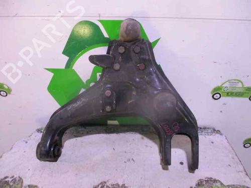 Used Right front suspension arm HYUNDAI TERRACAN (HP) 2.9 CRDi 4WD (163 hp) 2308054