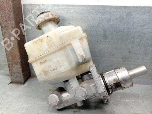 Brake master cylinder LAND ROVER RANGE ROVER SPORT I (L320) 2.7 D 4x4 | BP23191999M77 