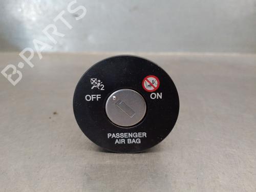 Used Switch KIA SORENTO III (UM) 2.2 CRDi (200 hp) 31855104