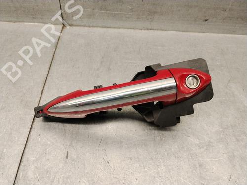 Used Front left exterior door handle Front left exterior door handle 38098838 38098838
