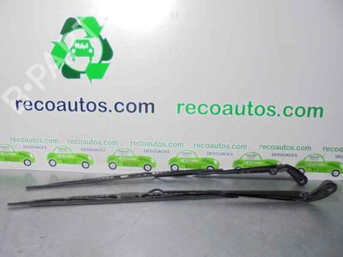Front windshield wiper arm CHRYSLER VOYAGER IV (RG, RS) 3.3 | BP12186605C143 