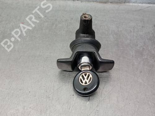 Used Tailgate handle VW PASSAT B2 Variant (33B) 1.6 D (54 hp) 31947739