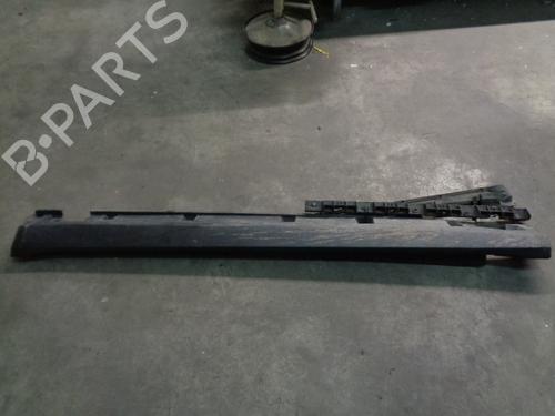 Used Left sideskirt MERCEDES-BENZ M-CLASS (W164) ML 320 CDI 4-matic (164.122) (224 hp) 20261539