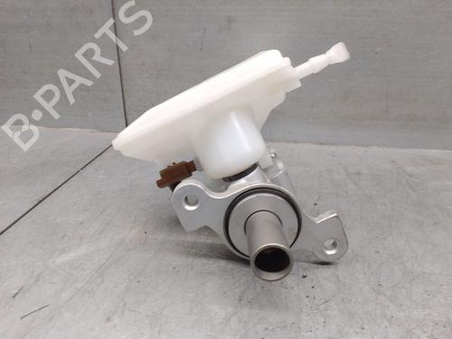 Brake master cylinder PEUGEOT 2008 II (UD_, US_, UY_, UJ_, UR_, UC_) 1.2 PureTech 100 (USHNK) | BP29639528M77 