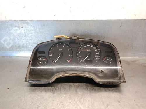 Used Instrument cluster OPEL ZAFIRA A MPV (T98) 1.6 16V (F75) (101 hp) 28144068