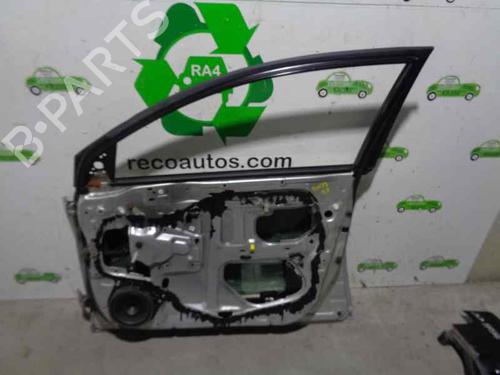 Right front door TOYOTA AVENSIS (_T25_) 2.2 D-4D (ADT251_, ADT251R) | BP5025010C3 
