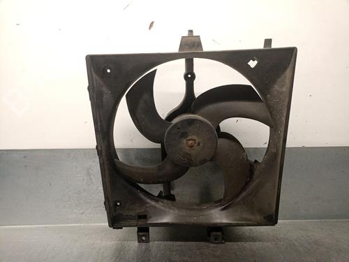 Used Radiator fan NISSAN PRIMERA (P11) 1.6 16V (99 hp) 21582360