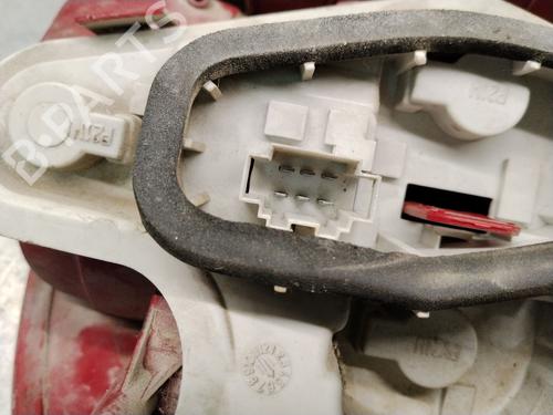 Left taillight SKODA YETI (5L) 1.2 TSI | BP38539238C34 - Image 7