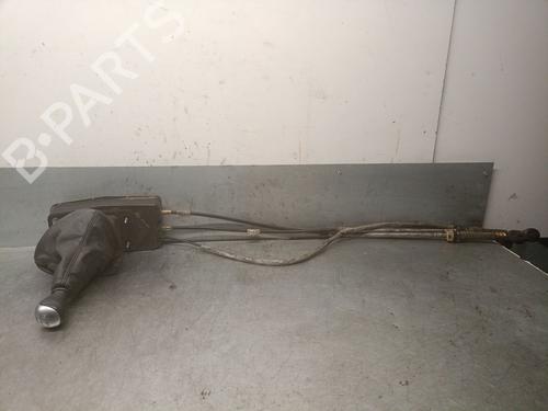 Gear lever PEUGEOT 2008 I (CU_) 1.2 THP 110 / PureTech 110 | BP21582923M90 
