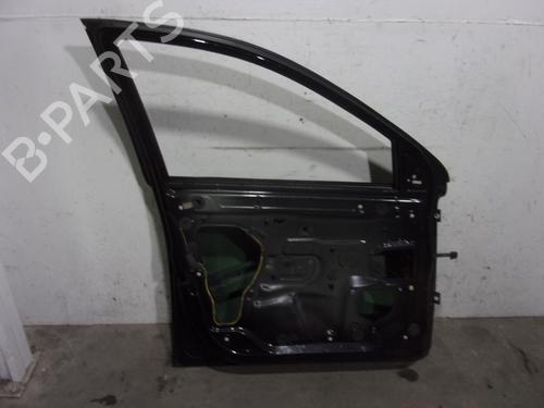 Left front door VOLVO XC90 I (275) D5 AWD | BP15859306C2 