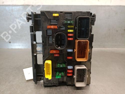Used Fuse box Fuse box CITROËN C3 I (FC_, FN_) 1.4 HDi (68 hp) 33965322 33965322