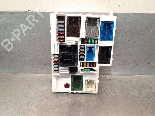 Used Fuse box Fuse box 36849139 36849139