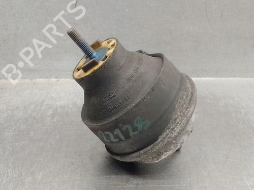 Support de moteur AUDI A4 B5 Avant (8D5) 1.9 TDI (115 hp) 23536448