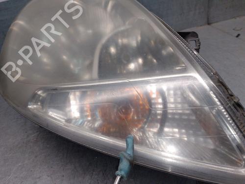 Faro derecho RENAULT TRAFIC II Bus (JL) 2.0 dCi 115 (JL00, JL01, JL0H, JL0M, JL0U) | BP30940401C29 