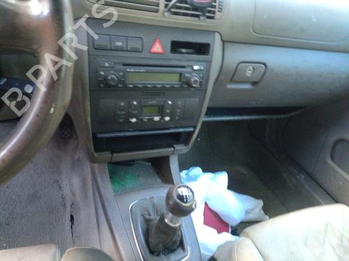 Left headlight AUDI A3 (8L1) 1.9 TDI | BP30161192C28