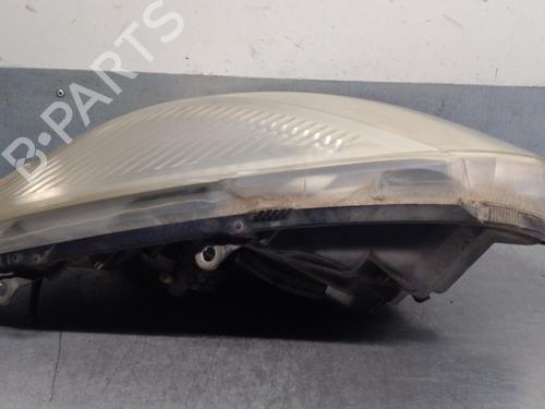 Left headlight RENAULT SCÉNIC II (JM0/1_) 1.5 dCi (JM02, JM13) | BP29746259C28 