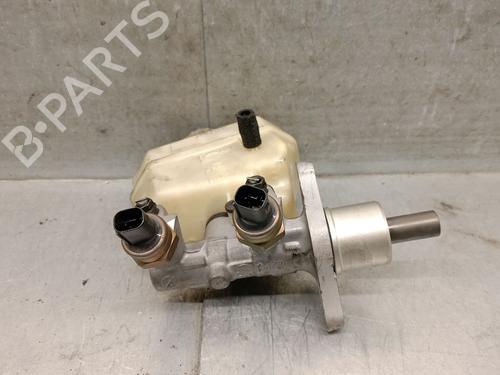 Brake master cylinder BMW 3 Touring (E46) 320 d | BP31181822M77