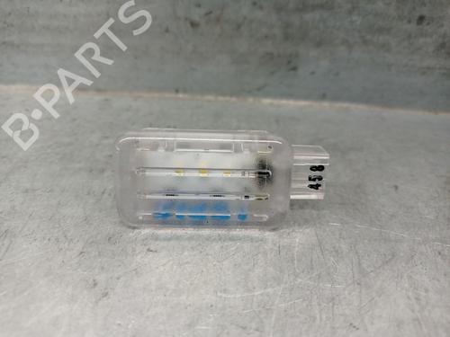 Used Interior roof light LAND ROVER DISCOVERY V (L462) 2.0 Sd4 4x4 (241 hp) 23101812