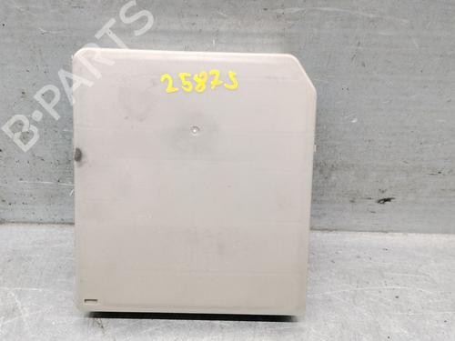 Used Fuse box Fuse box 37174424 37174424