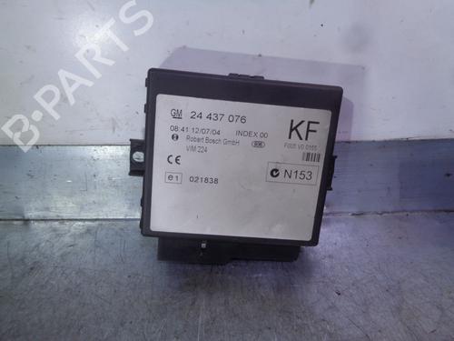 Used Comfort control module OPEL ZAFIRA A MPV (T98) [1999-2006]  17335091