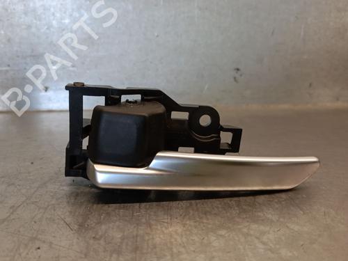 front-left-interior-door-handle-toyota-corolla-estate-_e21_-2019-36668161 main image